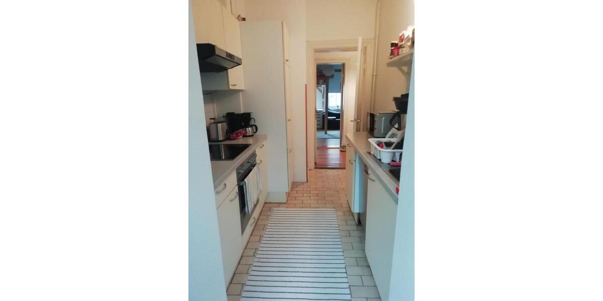 Etagenwohnung Kiel Südfriedhof - 4 Zimmer, 95 m&sup2;, 1.395&euro; | Angebot:25980966