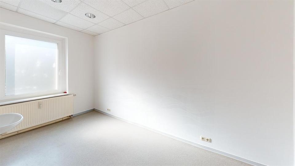 Gewerbeobjekt Bitterfeld-Wolfen Bitterfeld - 399&euro; | Angebot:22258237