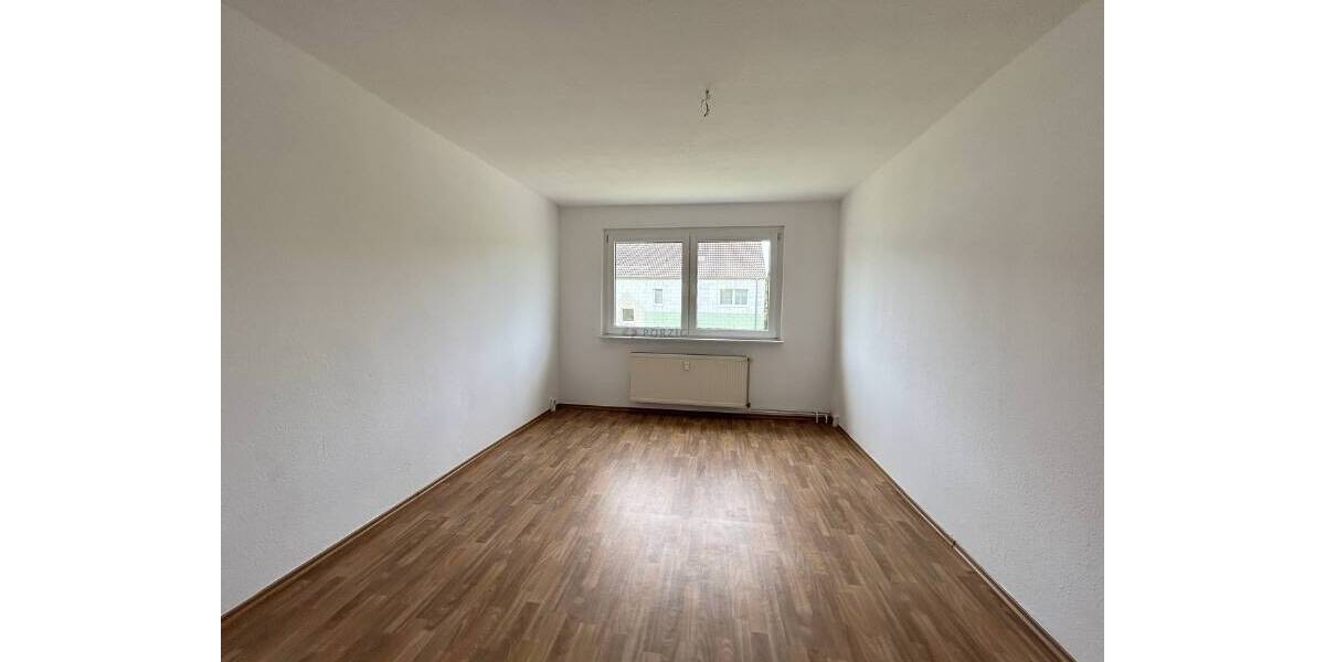 Etagenwohnung Bad Sülze - 3 Zimmer, 69 m&sup2;, 314&euro; | Angebot:26657853