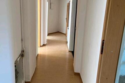 Wohnung Brandenburg an der Havel Bahnhofsvorstadt - 4 Zimmer, 110 m&sup2;, 1.060&euro; | Angebot:24469230