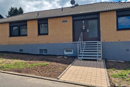 Haus Hermeskeil - 5 Zimmer, 157 m&sup2;, 1.200&euro; | Angebot:26234854