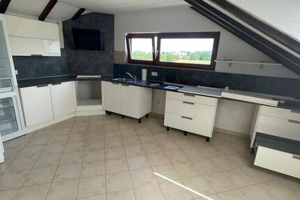 Wohnung Achern - 2 Zimmer, 70 m&sup2;, 650&euro; | Angebot:25338572