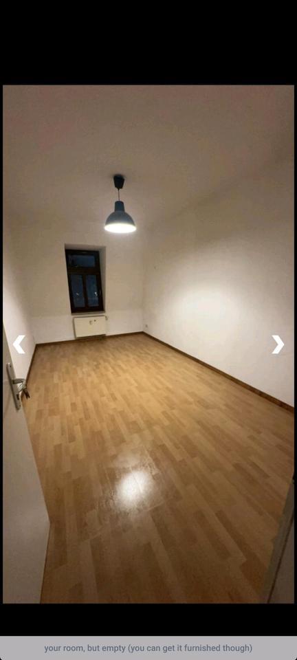 Furnished room in shared apartment with 6 other flatmate zimmer