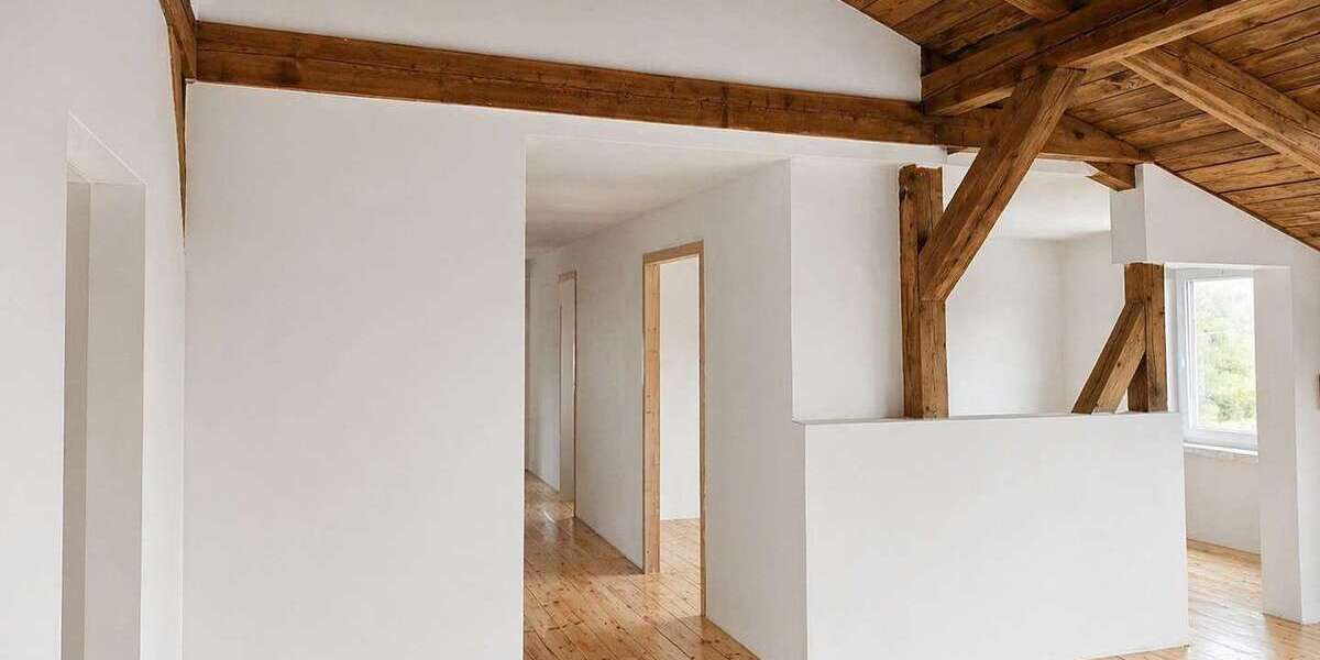 Etagenwohnung Schönebeck (Elbe) - 4 Zimmer, 110 m&sup2;, 800&euro; | Angebot:26274621