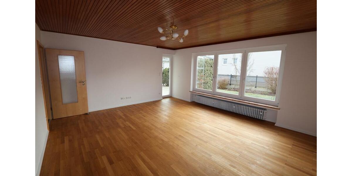Erdgeschoßwohnung Sielenbach - 2.5 Zimmer, 90 m&sup2;, 1.050&euro; | Angebot:24655162