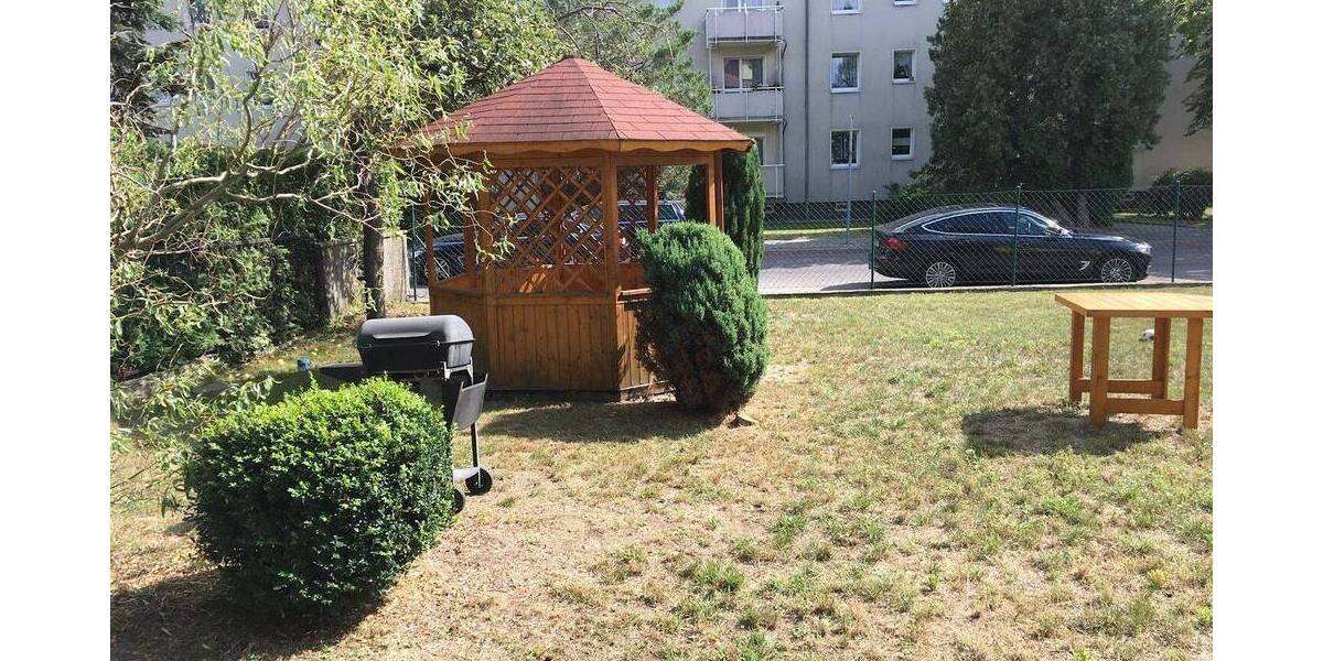 Etagenwohnung Dresden Klotzsche - 3 Zimmer, 69 m&sup2;, 665&euro; | Angebot:26154796