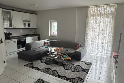 Schöne 2-Zimmer-Wohnung mit Balkon in Krefeld zimmer