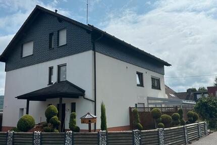 Wohnung Siegen Eiserfeld - 3 Zimmer, 105 m&sup2;, 1.200&euro; | Angebot:25258307