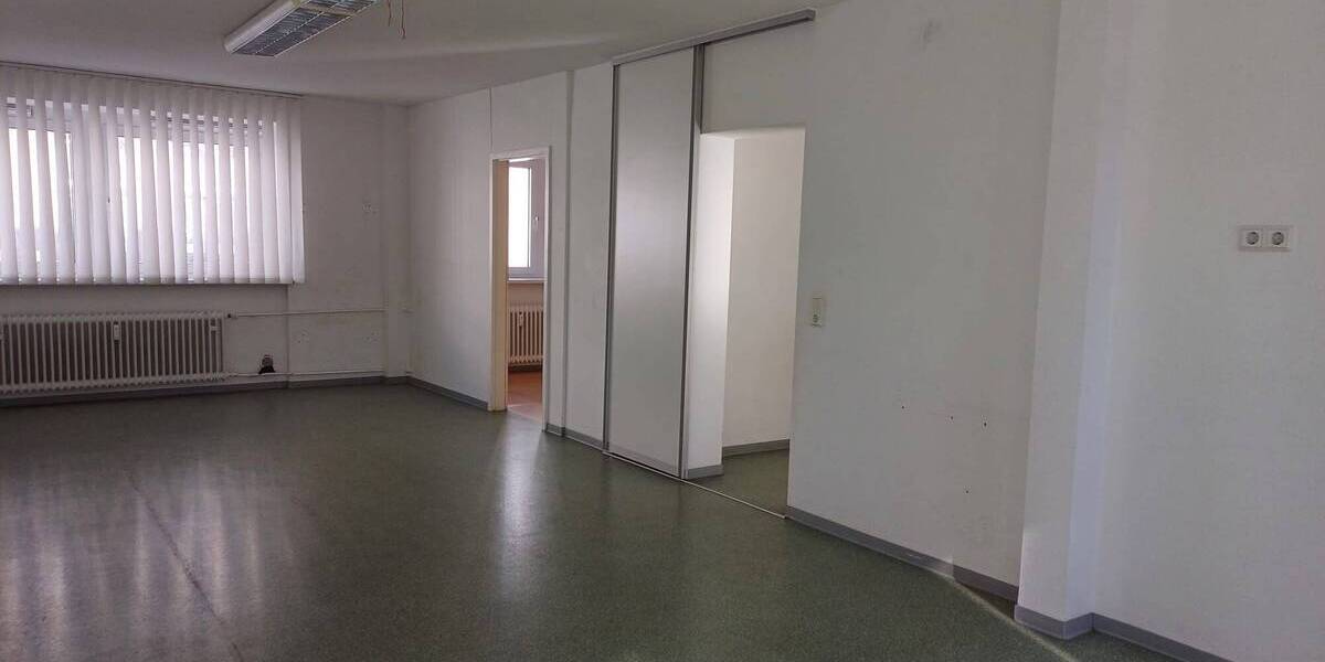 Gewerbeobjekt Kaiserslautern Innenstadt - 1 Zimmer, 130 m&sup2;, 1.200&euro; | Angebot:25776612
