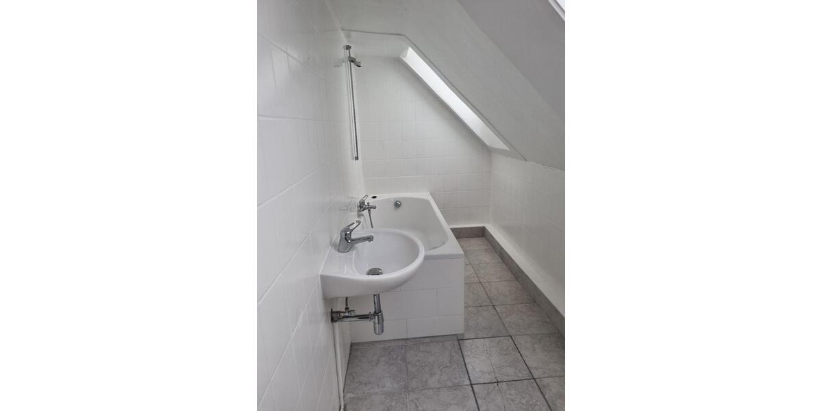 Wohnen auf Zeit Braunschweig Wabe-Schunter-Beberbach - 3 Zimmer, 80 m&sup2;, 410&euro; | Angebot:24741033