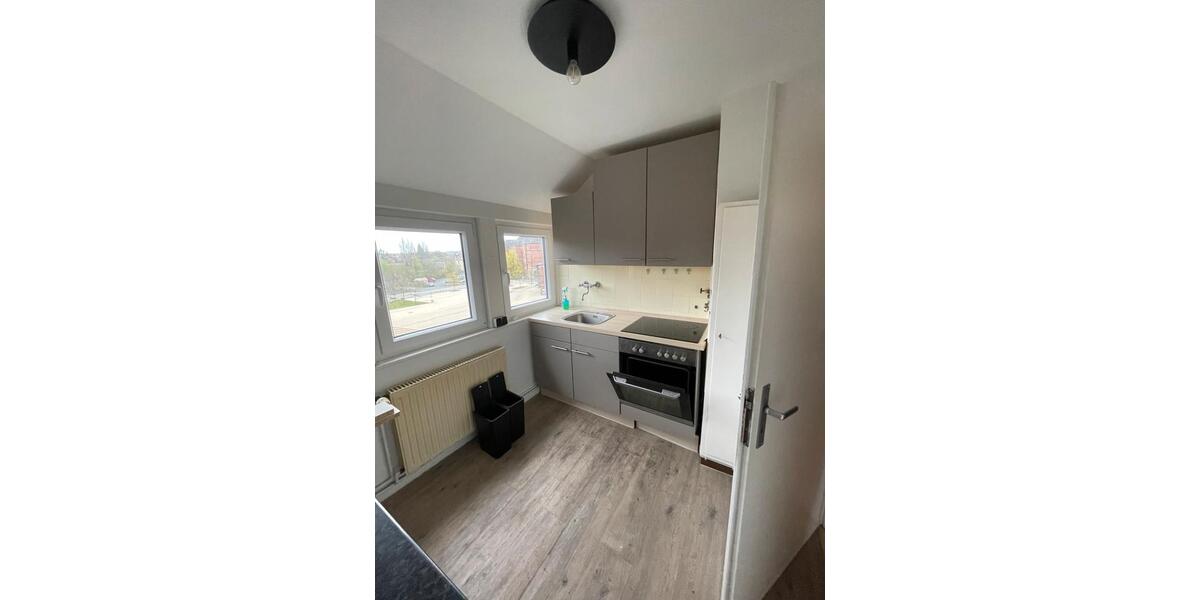 Dachgeschoßwohnung Detmold Hiddesen - 4 Zimmer, 70 m&sup2;, 875&euro; | Angebot:26042255