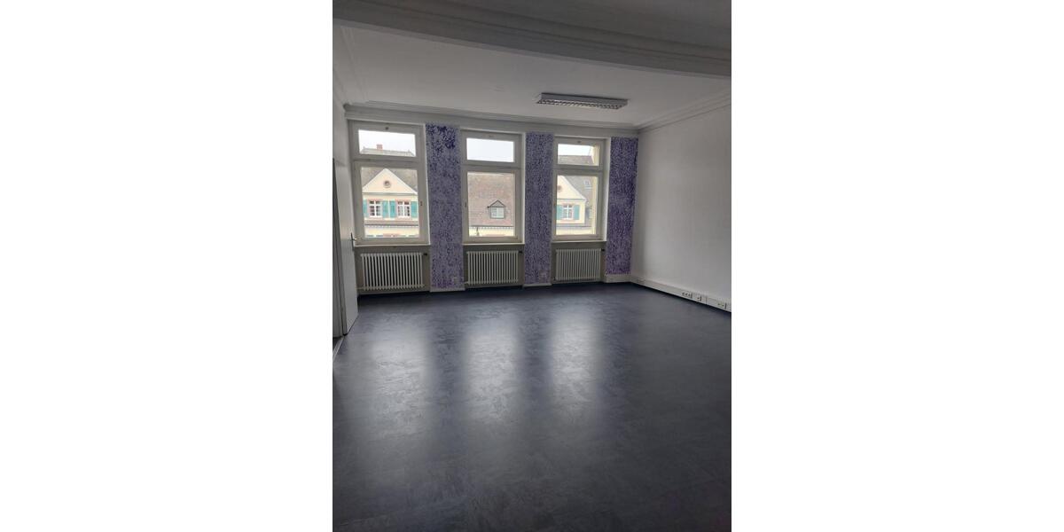 Gewerbeobjekt Offenburg - 1.500&euro; | Angebot:24714726