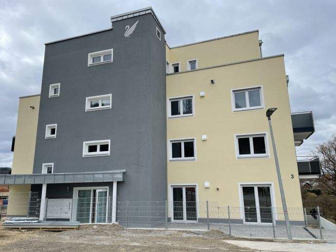 Neuwertige 2 ZKB im 2.OG am Kalvarienberg in Lauchheim