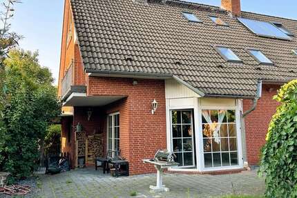 Wohnung Großburgwedel - 5 Zimmer, 145 m&sup2;, 1.850&euro; | Angebot:26090813