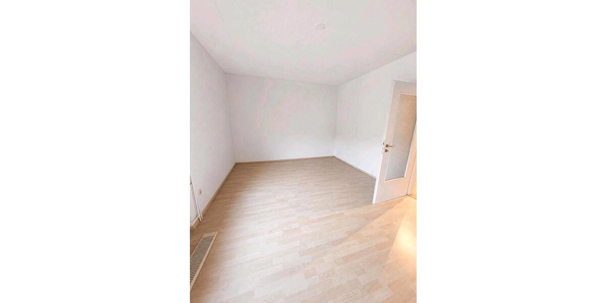 Erdgeschoßwohnung Biedenkopf - 3 Zimmer, 95 m&sup2;, 970&euro; | Angebot:26597610