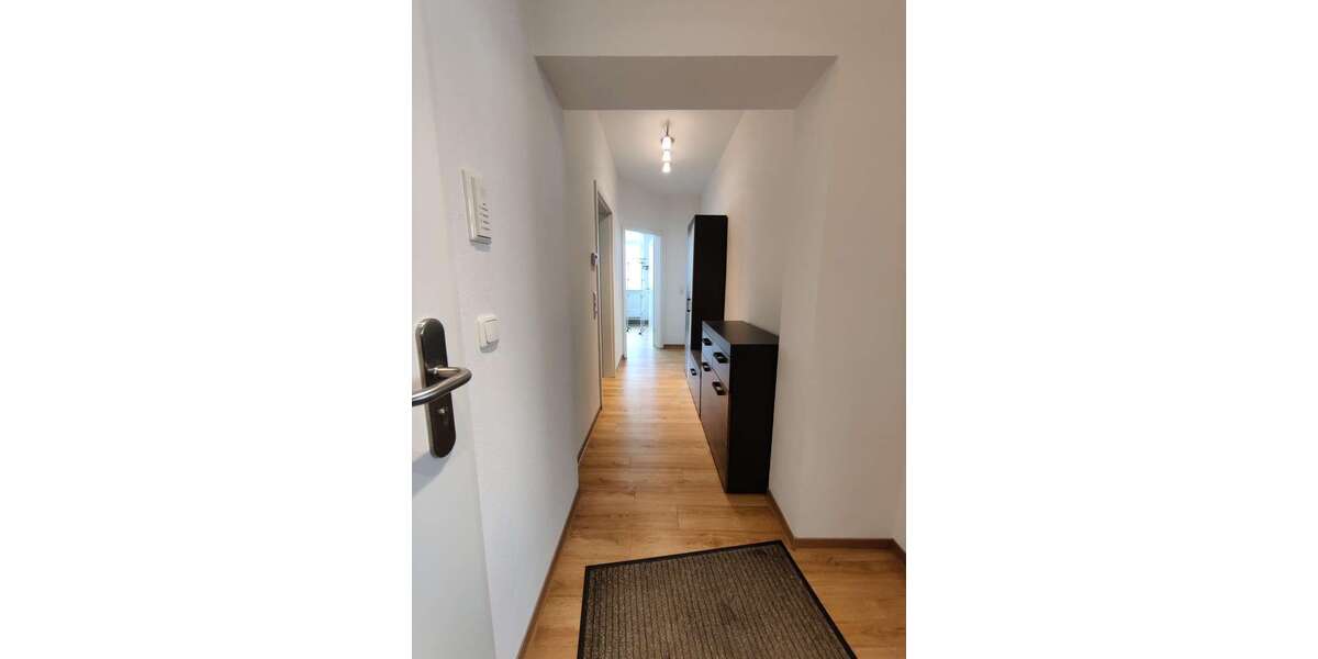 Etagenwohnung Aschaffenburg Stadtmitte - 3 Zimmer, 79 m&sup2;, 1.000&euro; | Angebot:27033051