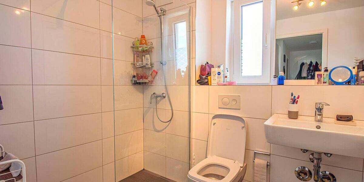 Etagenwohnung Alsdorf Mariadorf - 4 Zimmer, 90 m&sup2;, 780&euro; | Angebot:26840949