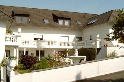 Wohnung Wiesbaden Bierstadt - 3 Zimmer, 80 m&sup2;, 1.400&euro; | Angebot:24784334