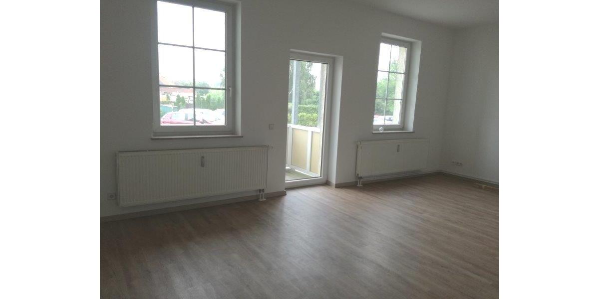 Etagenwohnung Tangerhütte - 3 Zimmer, 90 m&sup2;, 630&euro; | Angebot:26299823
