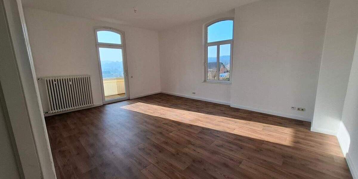 Etagenwohnung Bad Wildungen Bad Wildungen (Kernstadt) - 3 Zimmer, 115 m&sup2;, 950&euro; | Angebot:25524613