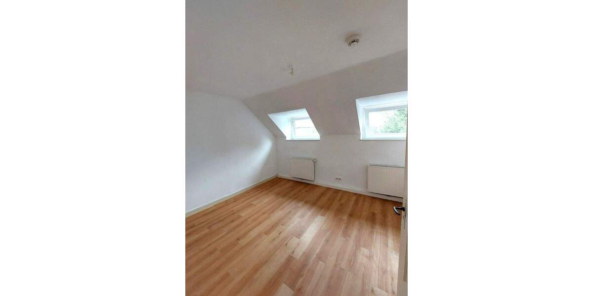 Etagenwohnung Trier Innenstadt - 5 Zimmer, 87 m&sup2;, 990&euro; | Angebot:26712886