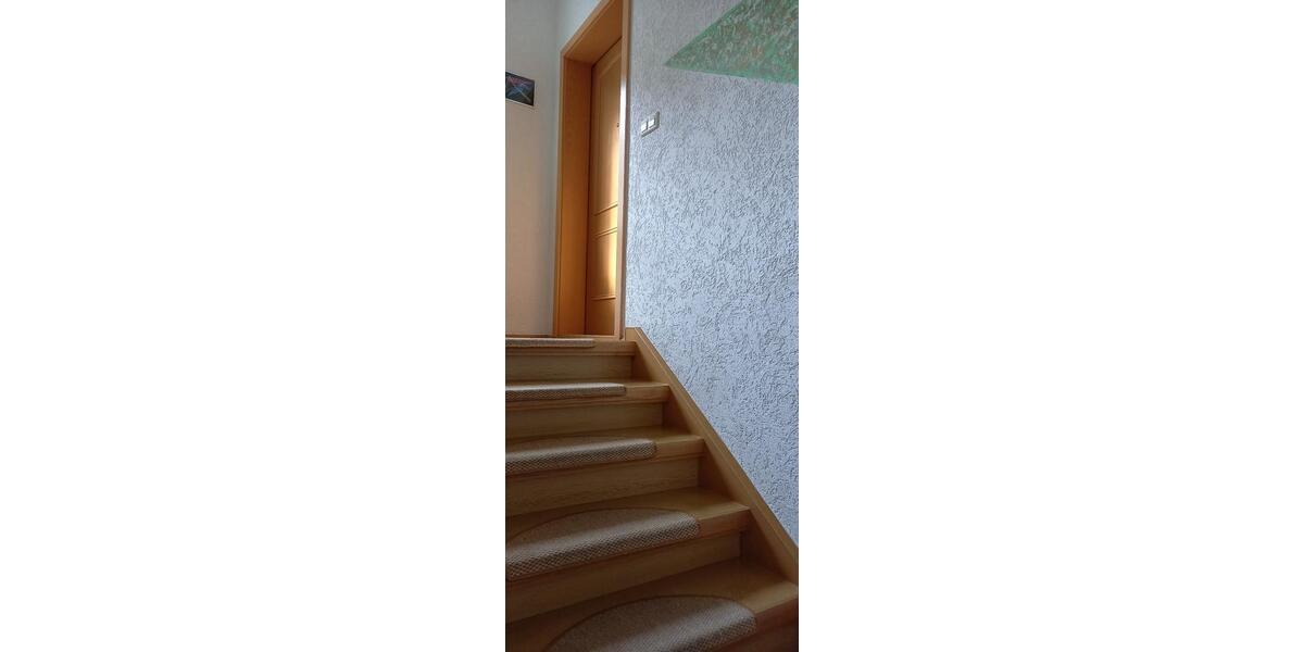 Etagenwohnung Schwarzenberg/Erzgebirge Erzgebirge - 2 Zimmer, 63 m&sup2;, 365&euro; | Angebot:25758528
