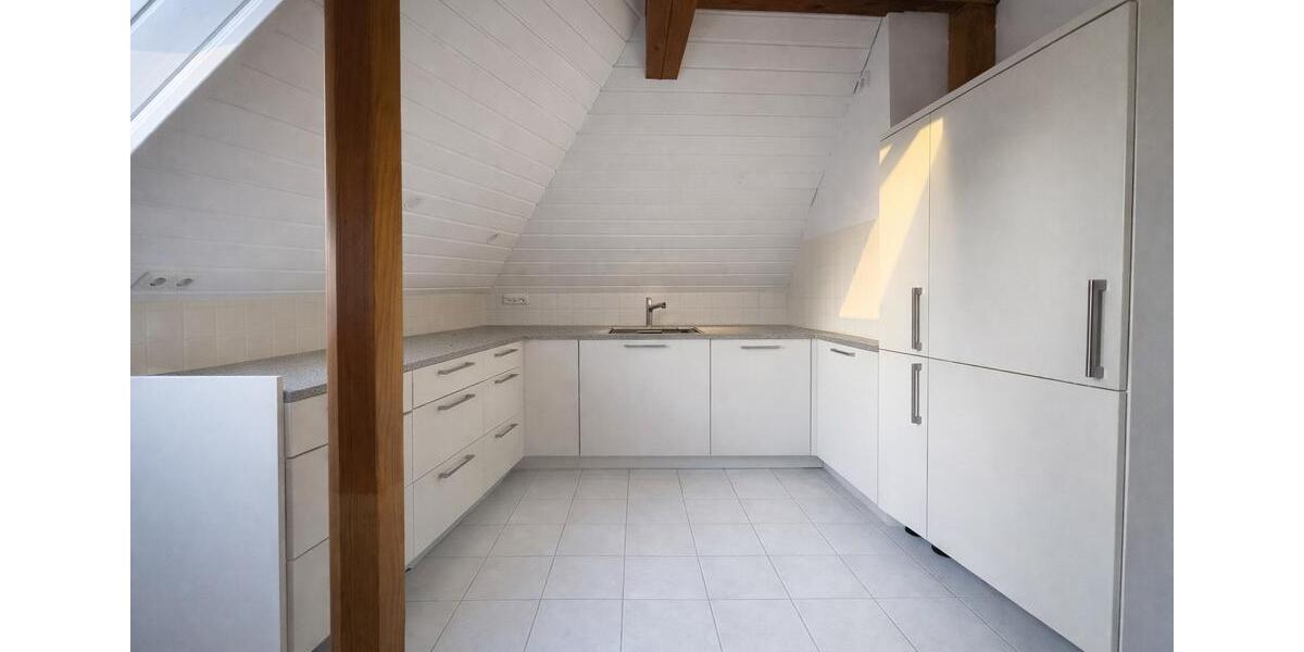 Dachgeschoßwohnung Haar - 2 Zimmer, 53 m&sup2;, 1.750&euro; | Angebot:25362031