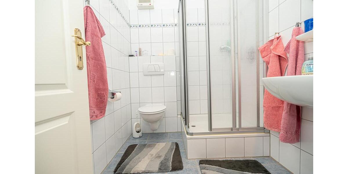 Dachgeschoßwohnung Bad Zwischenahn - 2 Zimmer, 55 m&sup2;, 650&euro; | Angebot:25306583