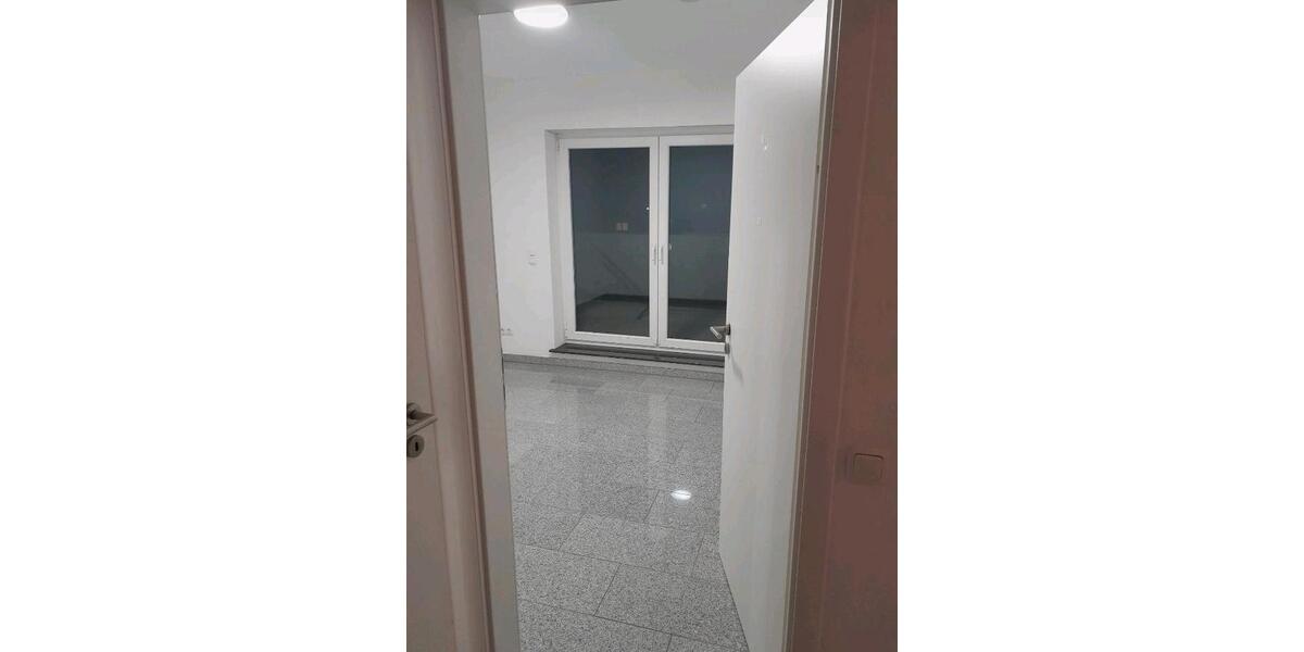 2 Zimmerapartment, 2 ZKB, 49qm, Balkon, Wintergarten 2 zimmer