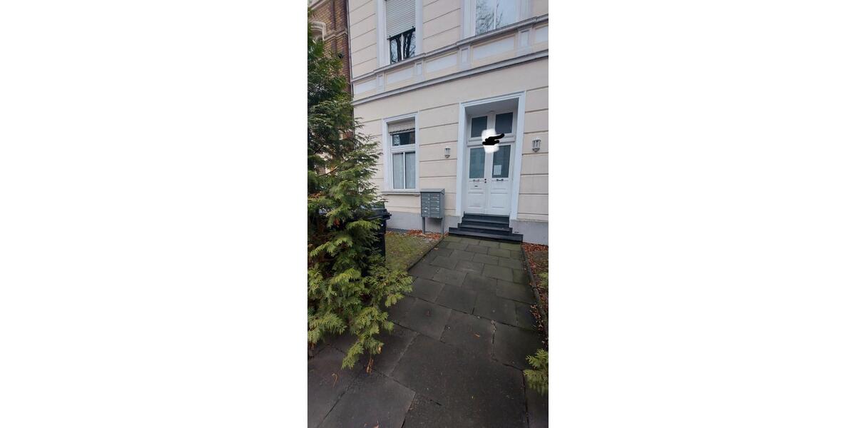 Erdgeschoßwohnung Bonn - 1 Zimmer, 33 m&sup2;, 875&euro; | Angebot:24720335