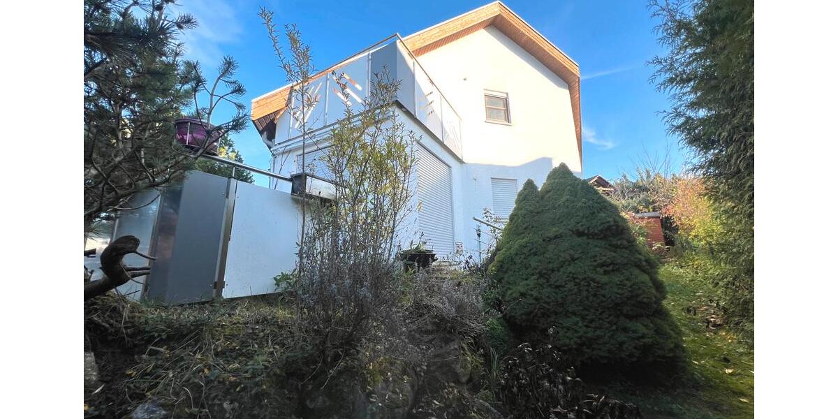 Komplett renovierte Doppelhaushälfte im Herzen von Lonsee 5 zimmer