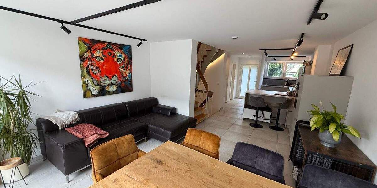 Vollsaniertes Reihenhaus mit gehobener Ausstattung in Geismar 4 zimmer