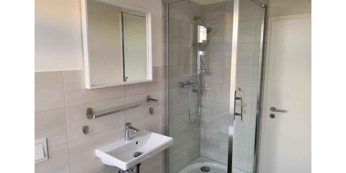 Etagenwohnung Neubrandenburg - 1 Zimmer, 42 m&sup2;, 449&euro; | Angebot:25901355