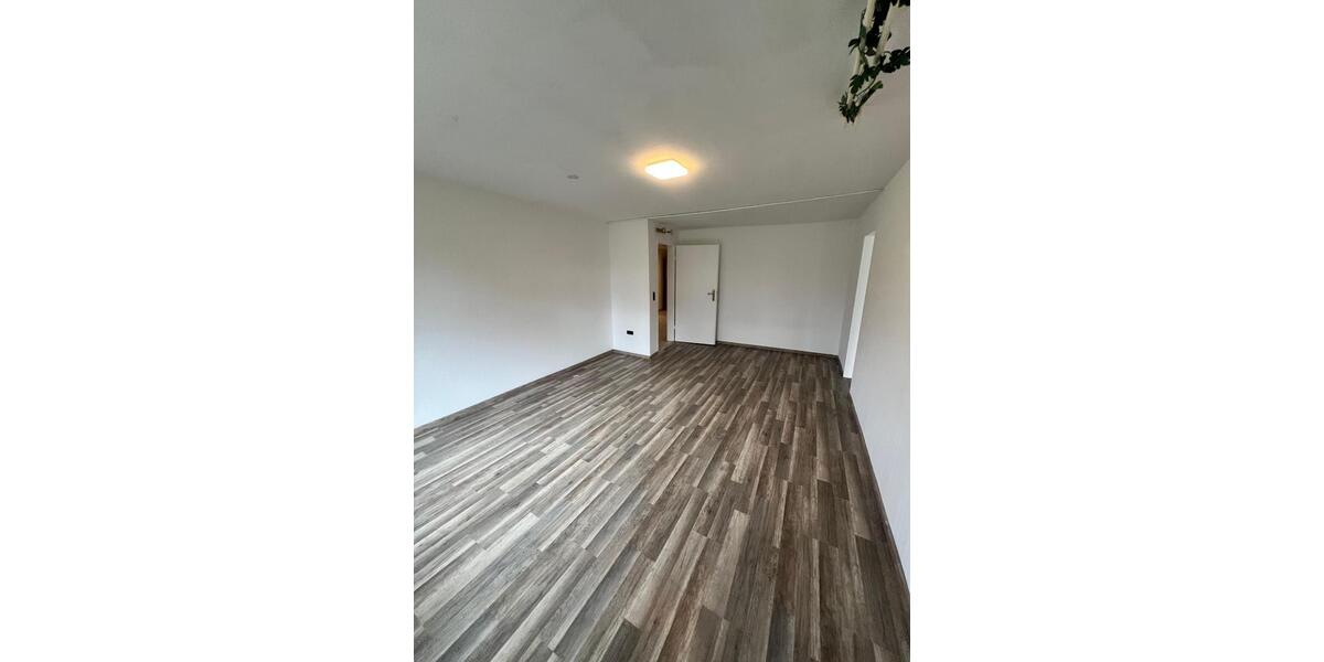 Etagenwohnung Karben - 3 Zimmer, 100 m&sup2;, 1.250&euro; | Angebot:25648824