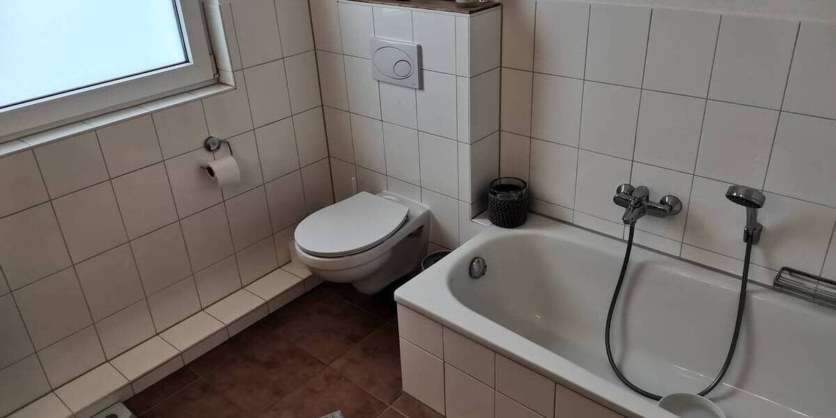 Etagenwohnung Buxtehude Eilendorf - 3 Zimmer, 89 m&sup2;, 972&euro; | Angebot:26117953
