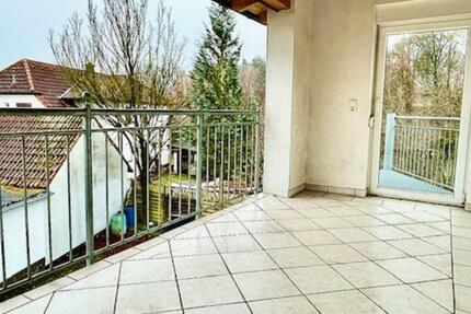 OG Wohnung mit besonderer Ausstattung – Erstbezug renoviert 3 zimmer