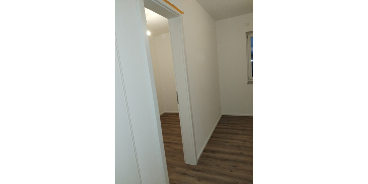 Dachgeschoßwohnung Bad Buchau - 3.5 Zimmer, 93 m&sup2;, 1.120&euro; | Angebot:24864804
