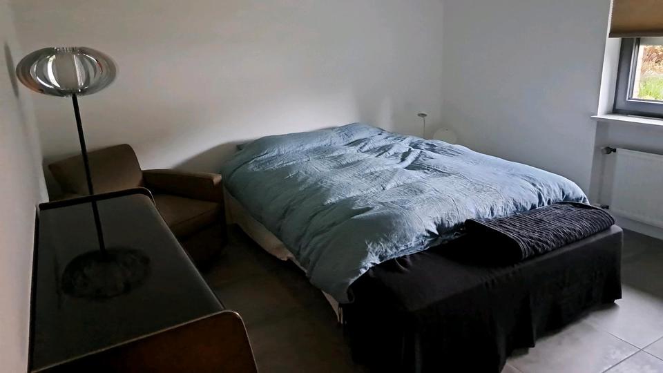 2 Zimmer + privates Bad 2 zimmer