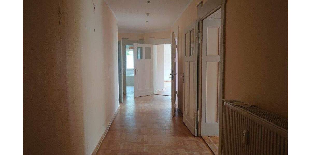 Etagenwohnung Erfurt Löbervorstadt - 4 Zimmer, 155 m&sup2;, 1.800&euro; | Angebot:24700240