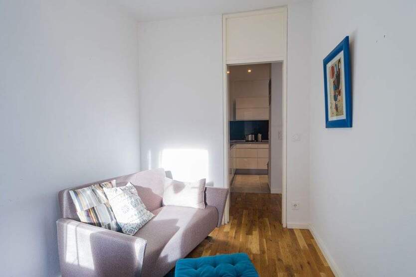 Stilvolles Loft, komplett renovierte Wohnung 2 zimmer