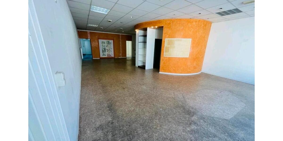 Hattersheim-Okriftel - Laden Gewerbeeinheit mit Garten & Lager zimmer