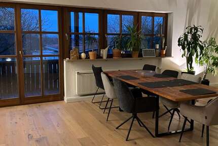 Wohnung Oberhaching Deisenhofen - 3 Zimmer, 130 m&sup2;, 2.300&euro; | Angebot:26609255
