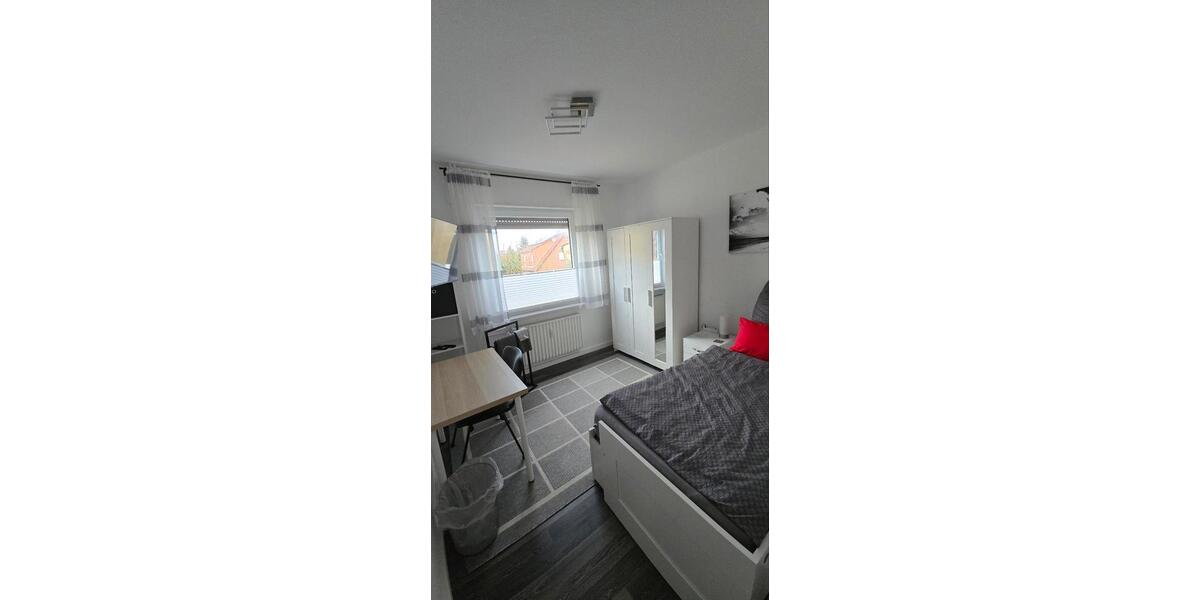 Wohnen auf Zeit Wilhelmshaven - 4 Zimmer, 1 m&sup2;, 45&euro; | Angebot:24636892