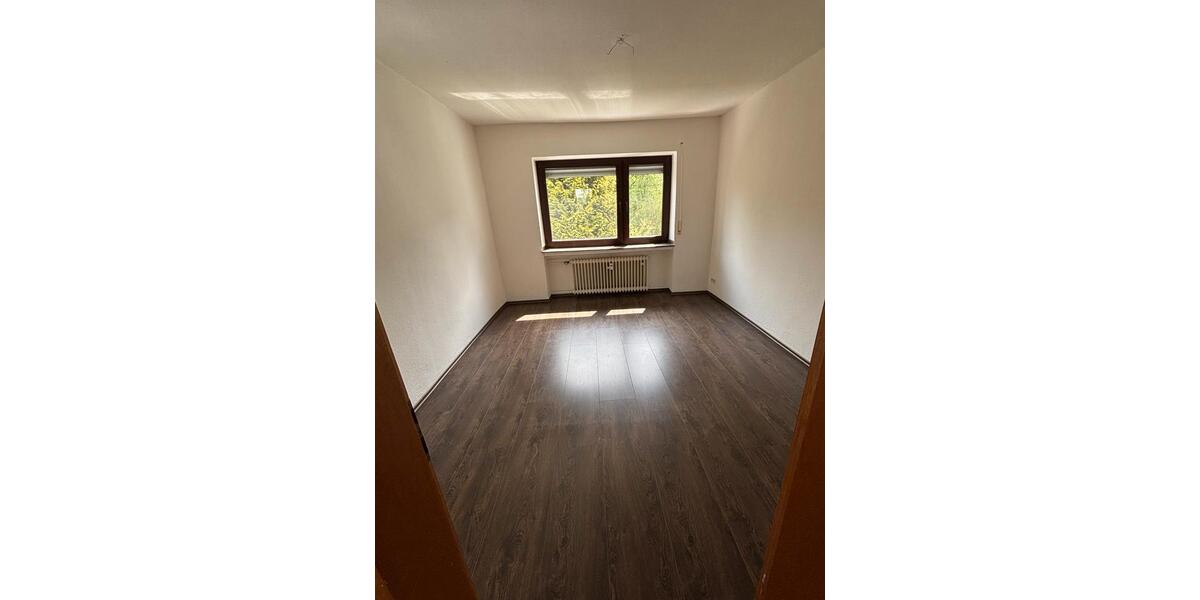 Etagenwohnung Daun - 3 Zimmer, 82 m&sup2;, 840&euro; | Angebot:26660703