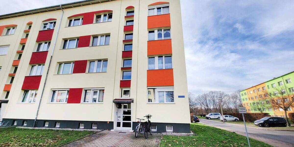 Etagenwohnung Zwenkau - 2 Zimmer, 47 m&sup2;, 460&euro; | Angebot:26093997