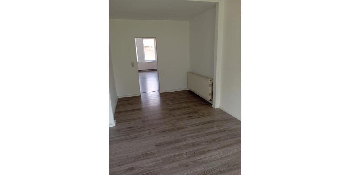 Erdgeschoßwohnung Rätzlingen - 4 Zimmer, 83 m&sup2;, 590&euro; | Angebot:26547824