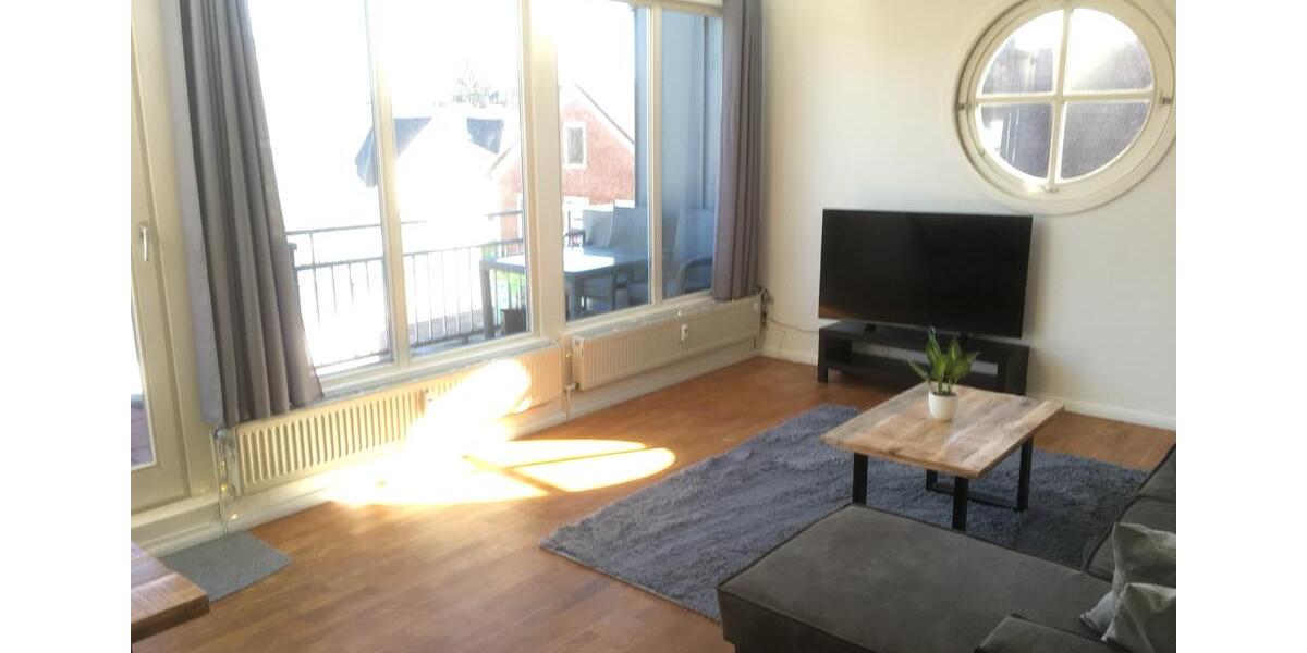 Dachgeschoßwohnung Lilienthal - 2 Zimmer, 70 m&sup2;, 990&euro; | Angebot:25173476
