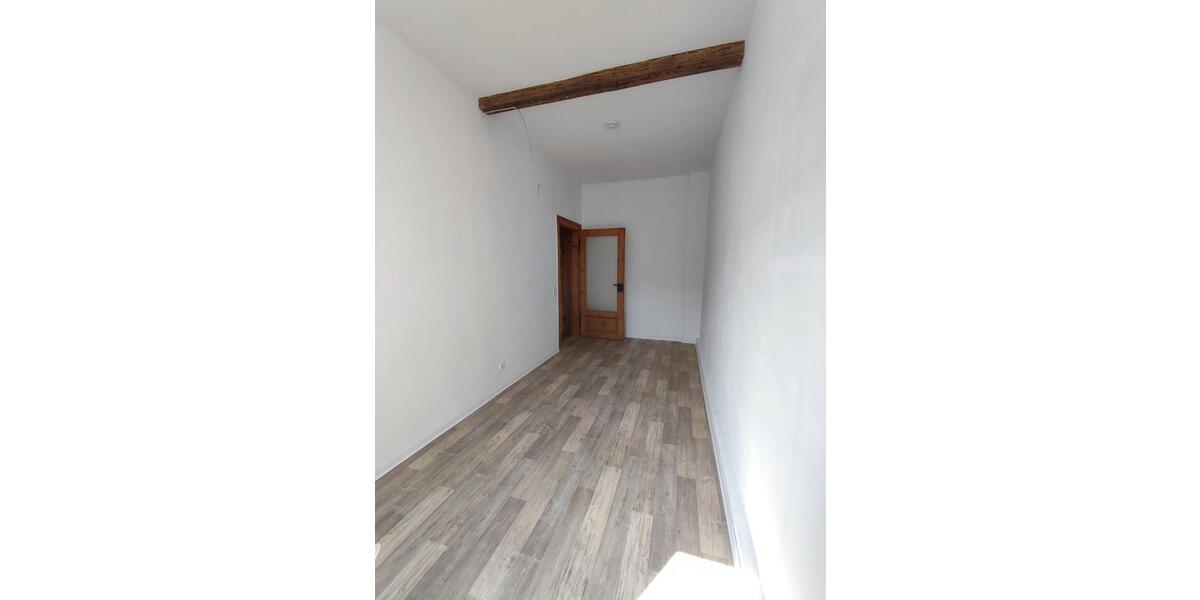 Hochparterre Frankenberg (Sachsen) - 3 Zimmer, 67 m&sup2;, 325&euro; | Angebot:26606768