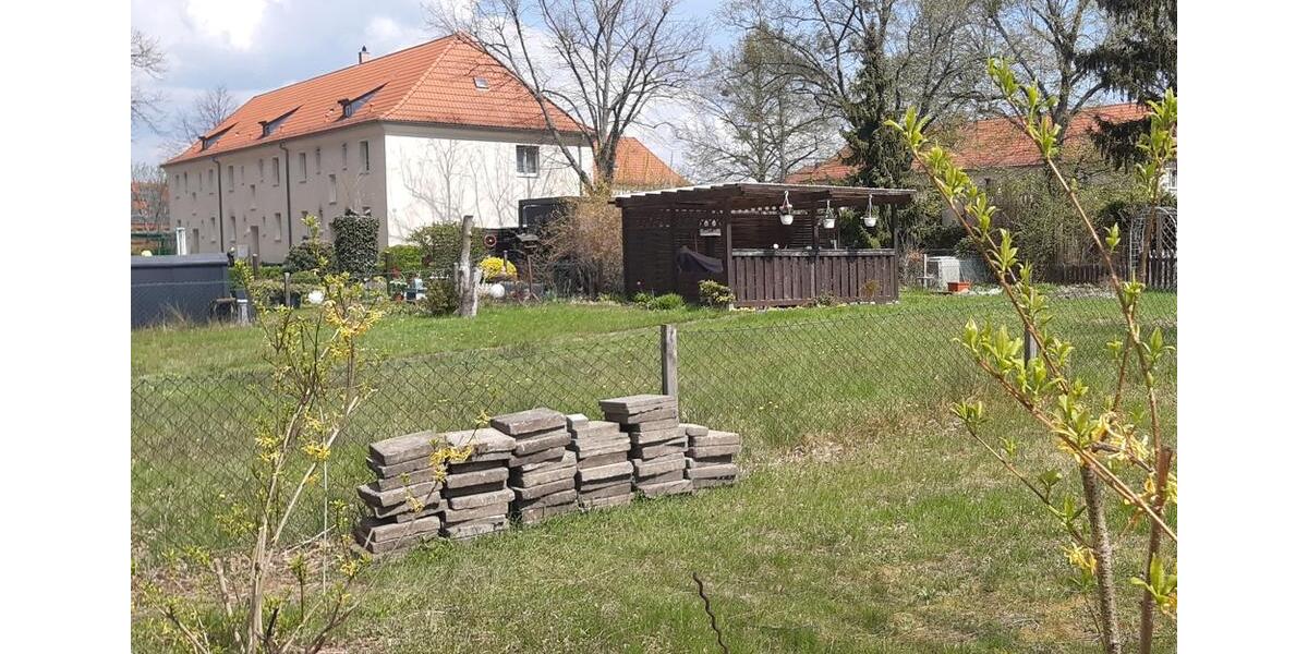 Erdgeschoßwohnung Lauta - 1 Zimmer, 36 m&sup2;, 250&euro; | Angebot:25367885