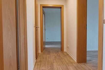 Wohnung Löbau Altlöbau - 4 Zimmer, 70 m&sup2;, 398&euro; | Angebot:24517644